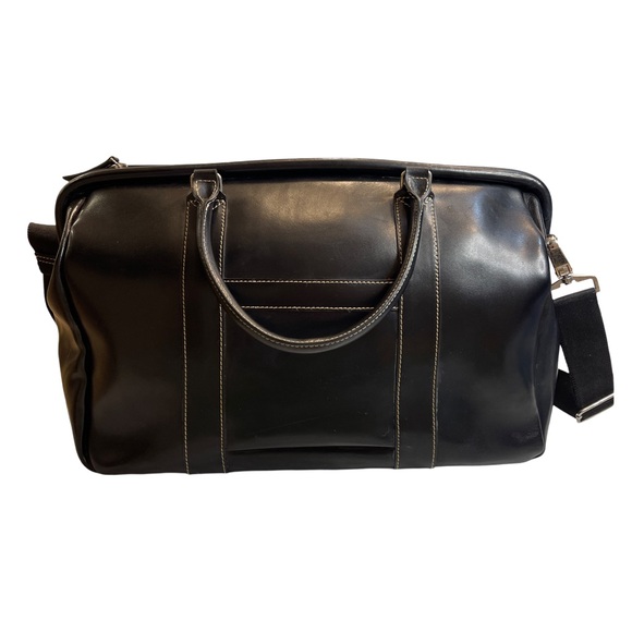 Classic Wilson Leather Doctor/Duffel Bag Crossbody - Timeless Style! - Picture 2 of 7